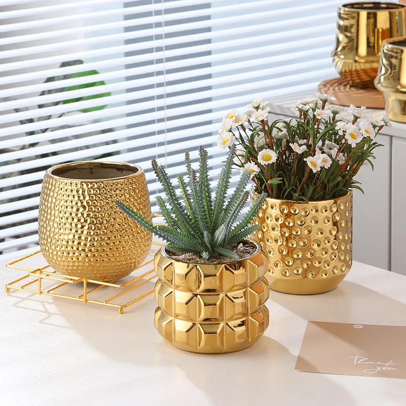 Gold Plating Ceramic Vase Crafts Relief Cylinder Flower Bottle Plant Container Office Flower Planter Pot High Sense Table Decor