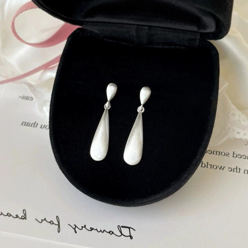 Silver Color Matte Brushed Finish Metal Earrings for Women Trendy Simple Water Droplet Dangle Earrings Vintage Teardrop Jewelry