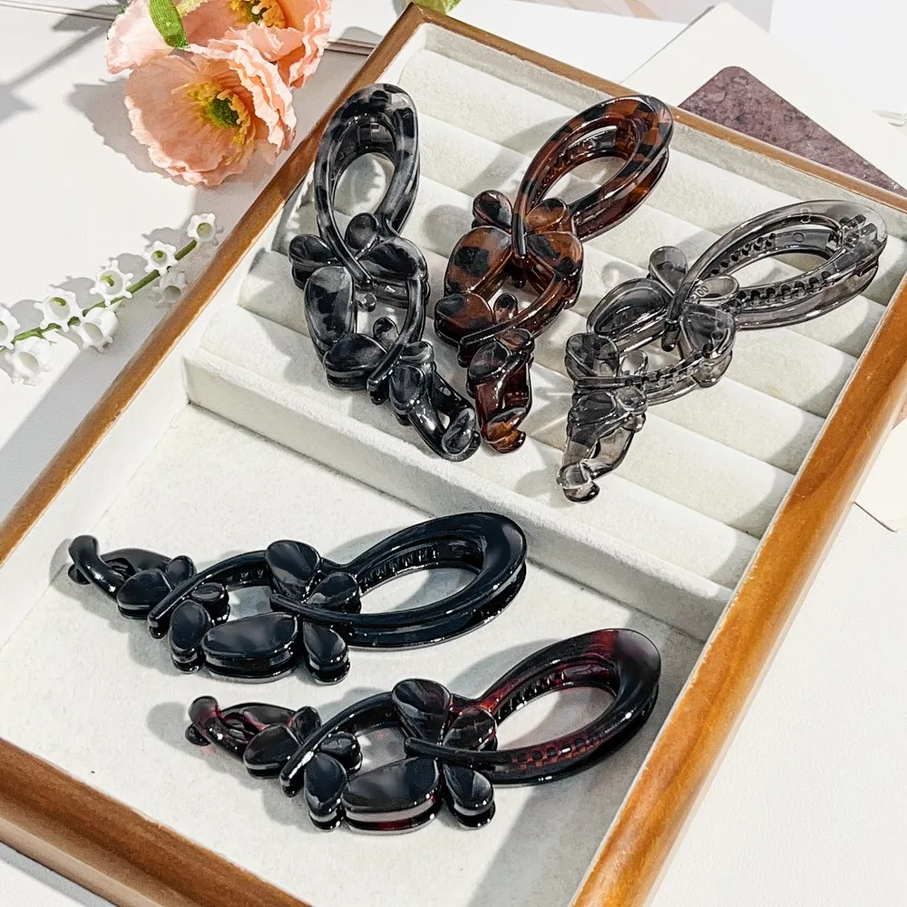 

Fashion Leopard Banana Hair Clip Double Side Butterfly Elegant Ponytail Hairpin Barrettes Hair Accessories
