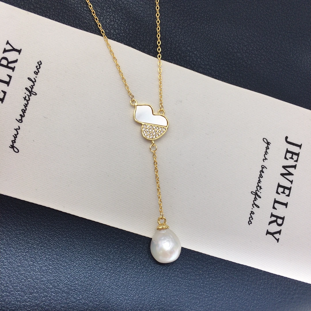 Natural Freshwater Pearl Pendant Shaped Baroque Pearl Collarbone Chain Gourd Micro Inlaid Zircon Block Baroque Banquet Pendant