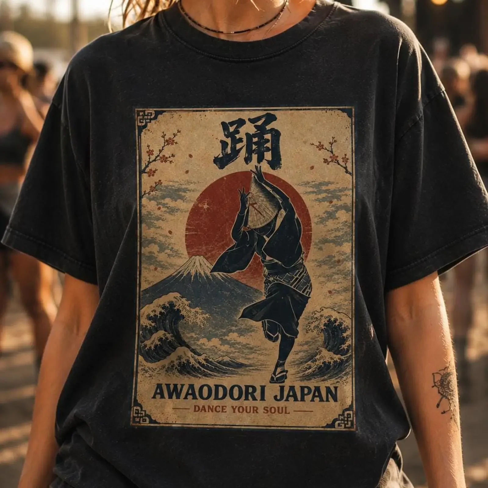 Vintage Awa Odori Dance T Shirt Ukiyo e Mt Fuji Wave  vintage Washed Casual graphic Soft fashion streetwear Unisex