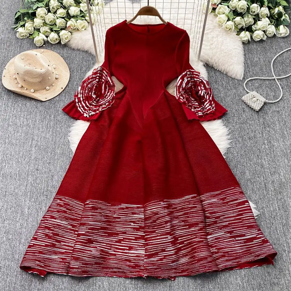 

2025 New Spring Miyake Floral Splice Petals Sleeve Draped Pleated Dresses Women's Striped High Stretch Ball Gown Party Clothing