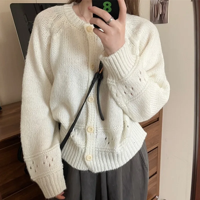 

2025 Spring Autumn Women Knitted Cardigan Korean Soft Round Neck Loose Fit Hollow Casual Fresh Thin Sweater Fashion Outfit