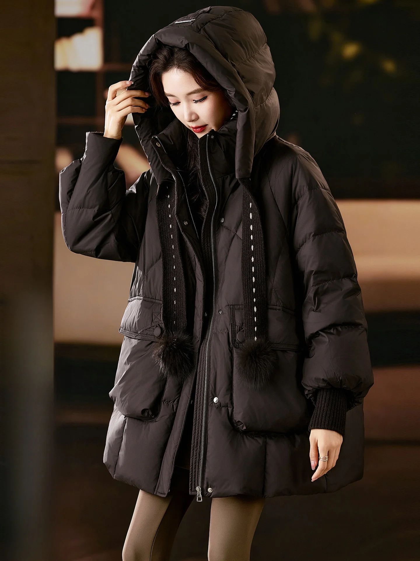 

Женская утепленная зимняя куртка-пуховик Street Style с капюшоном, на молнии, из полиэстера, однотонная, повседневная