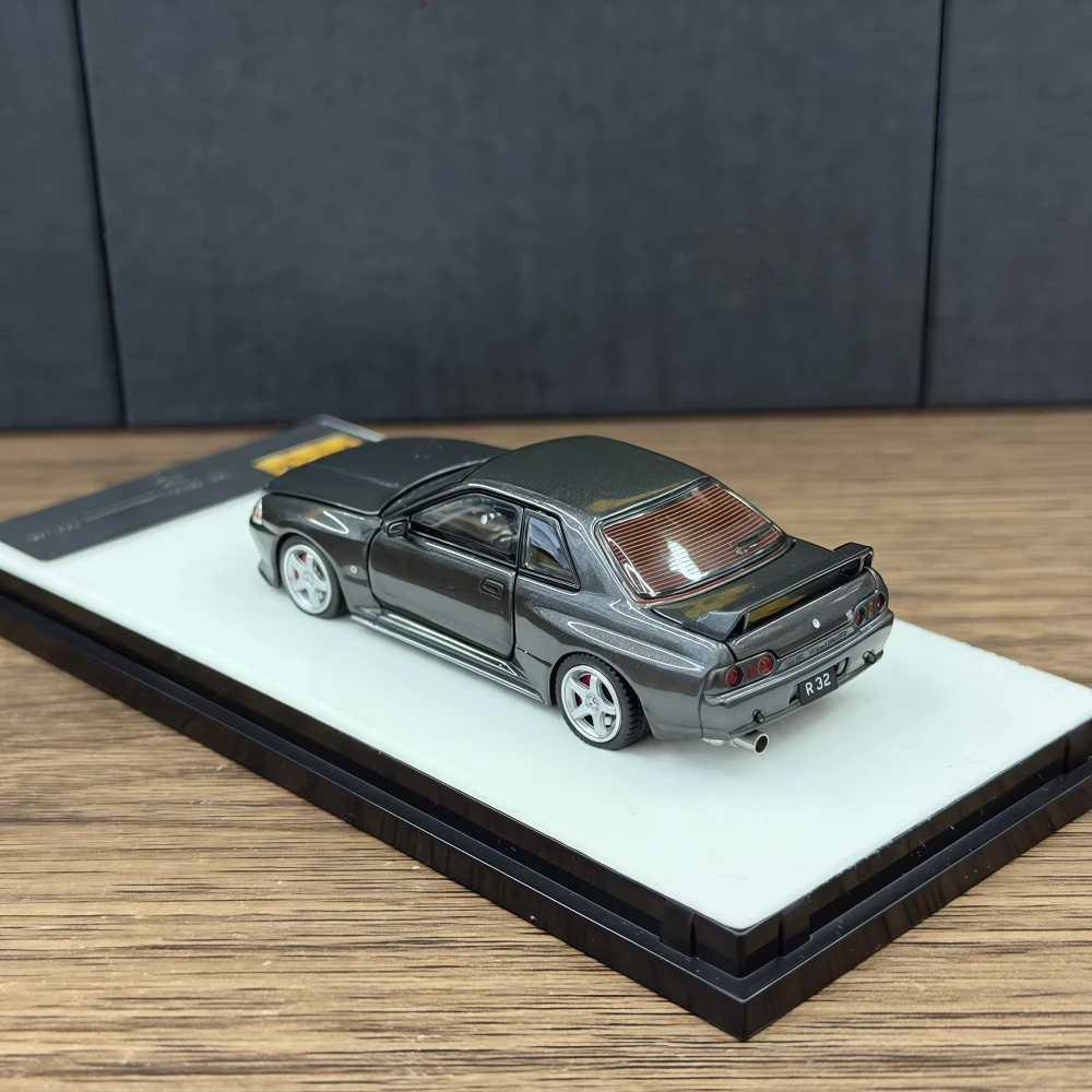 مخزون جاهز PGM 1/64 R32 MetallicGrey Diecast إصدار محدود سبيكة نموذج سيارة قابل للجمع مفتوح بالكامل #6