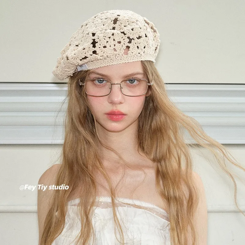 Retro Chic Handcrafted Knit Beret for Women - Japanese Style Openwork Wool Hat, Streetwear Trendy Beret for Bad Girls, Artsy Pai