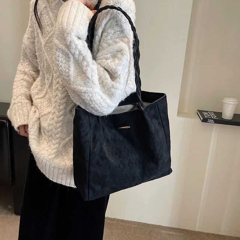 Tote Autumn/Winter Big 2023 New Women's Trendy And Versatile Texture Large Capacity Commuting Shoulder Bag