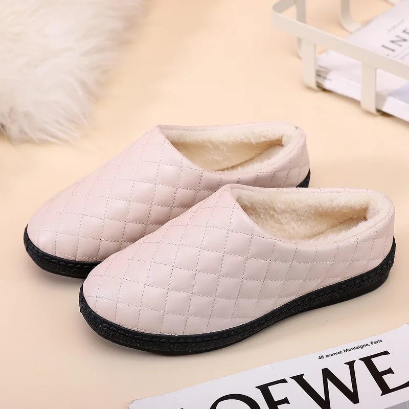 الشتاء المرأة لينة سوليد نعال من القطن المخملية مقاوم للماء المنزل كتم المضادة للانزلاق أمي أحذية Lingge أحذية قطنية Zapatos De Mujer