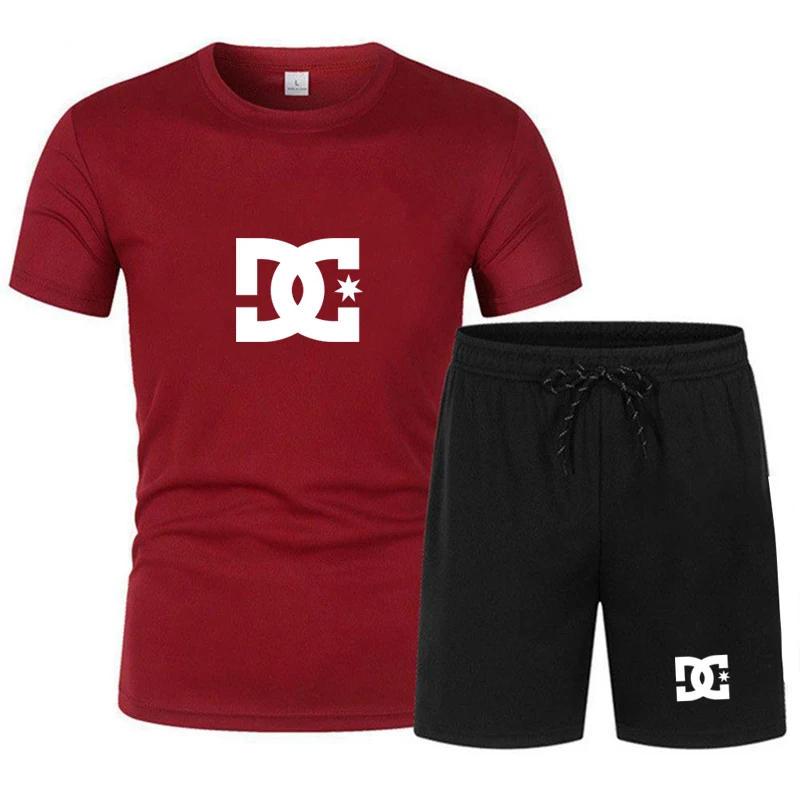 

Men's T-shirt+shorts 2-piece casual breathing short sleeved sports jogging gym brand printed clothing