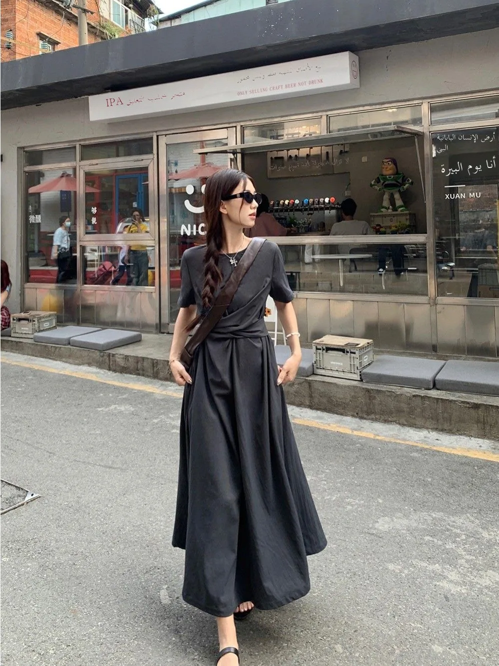 Elegant Cross-Banded Short-Sleeve Dress Women's High-End Feel Slimming A-Line Long Skirt Summer Fashion Design