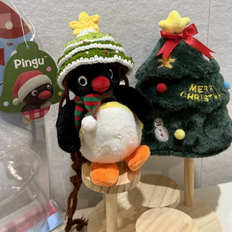 Maktoubu Pingu Serie de árboles de Navidad Muñeco lindo de peluche Decoración de habitación Regalo de cumpleaños para niñas, amigos, regalo de Navidad Nuevo estilo