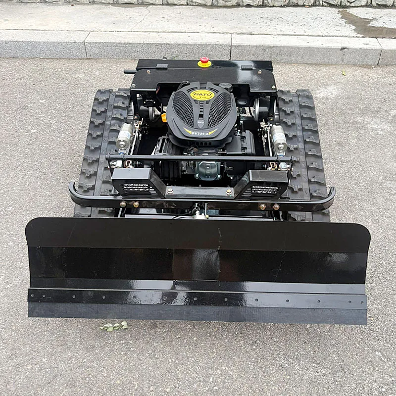 เครื่องตัดหญ้าอัตโนมัติไร้สาย ระดับอุตสาหกรรม ใช้เครื่องยนต์เบนซิน 4 จังหวะ ควบคุมด้วยรีโมท พร้อมระบบกำจัดหญ้าอย่างมีประสิทธิภาพ