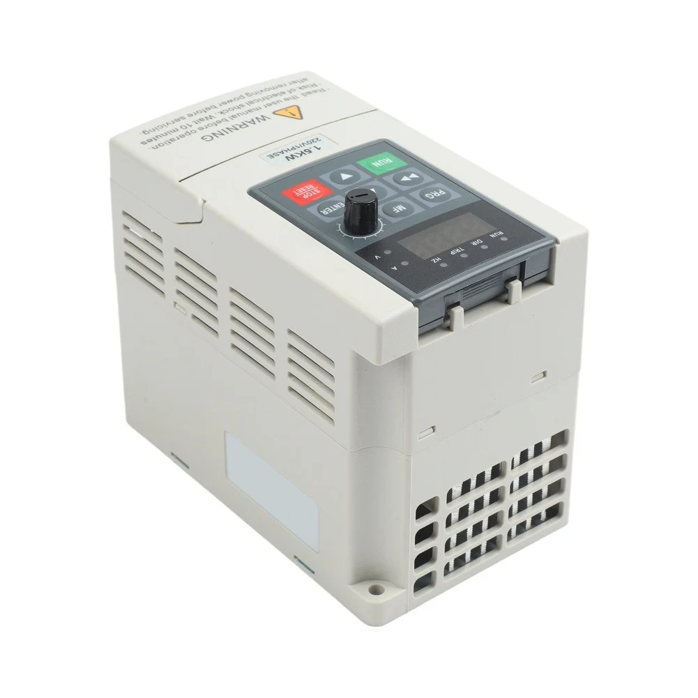 1 Phase to 3 Phase Variable Frequency Converter 220V In 220V Out 1.5KW for Textile Equipment and Industrial Pumps