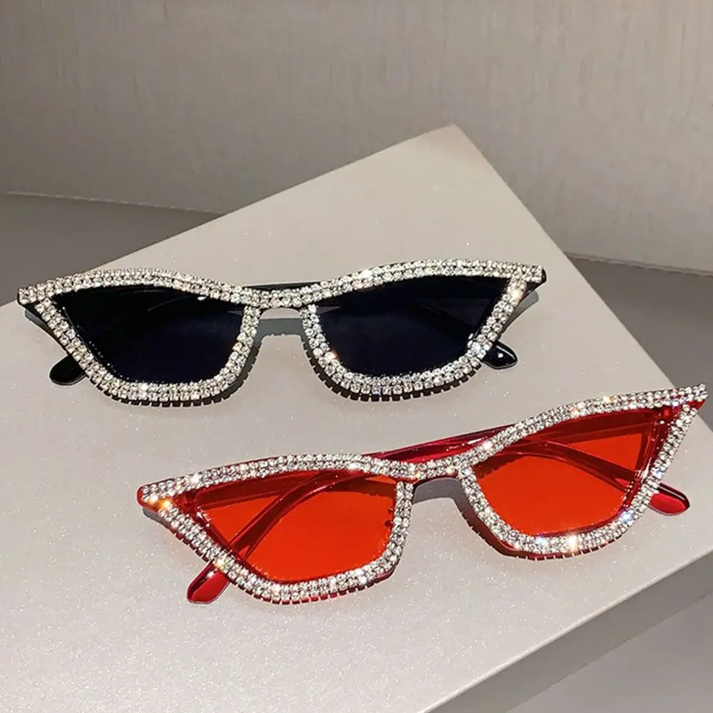 Small Cat Eye Sunglasses for Women Triangle Frame Glitter Sun Glasses Sparkling Shades Diamond Crystal Disco Party Eyewear