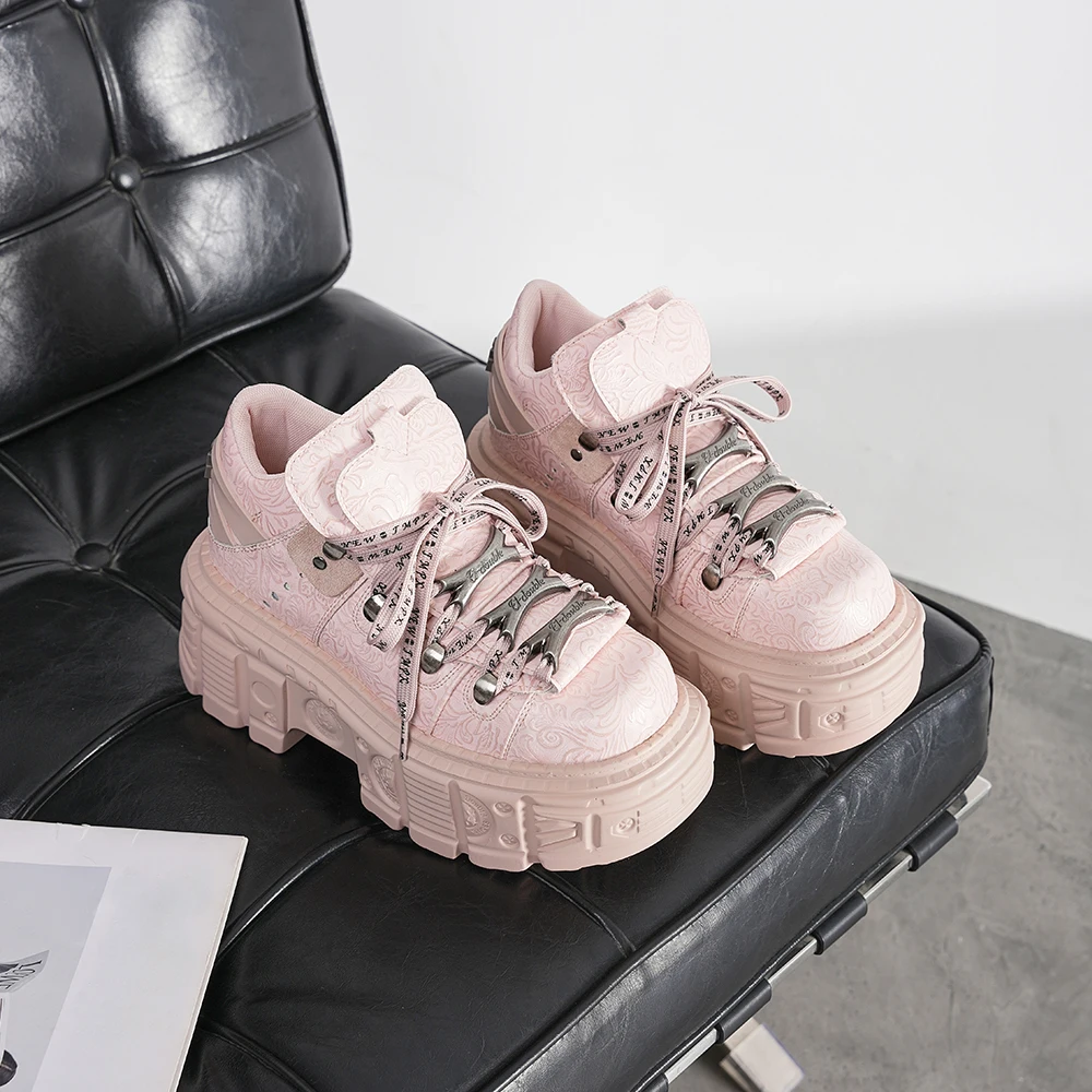 

New Punk Women Platform Ankle Boots Female's Rock Round Toe Lace Up Fashion Retro Chunky Shoes Metal Decor Short Boots