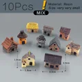 10 casitas pequeñas