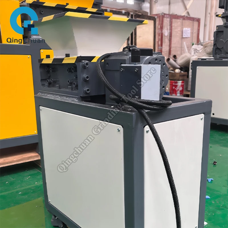 Industrial Shredder Universal Electric Crusher Plastic Scrap Impact Shredded Machine Wood Metal Chinese Medicine Shredder