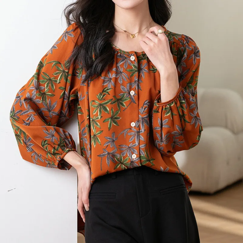 بلوزة كاجوال فضفاضة بأكمام طويلة وطبعة أوراق شجر للسيدات أثناء السفر والعطلات، قميص برتقالي، ملابس علوية #1