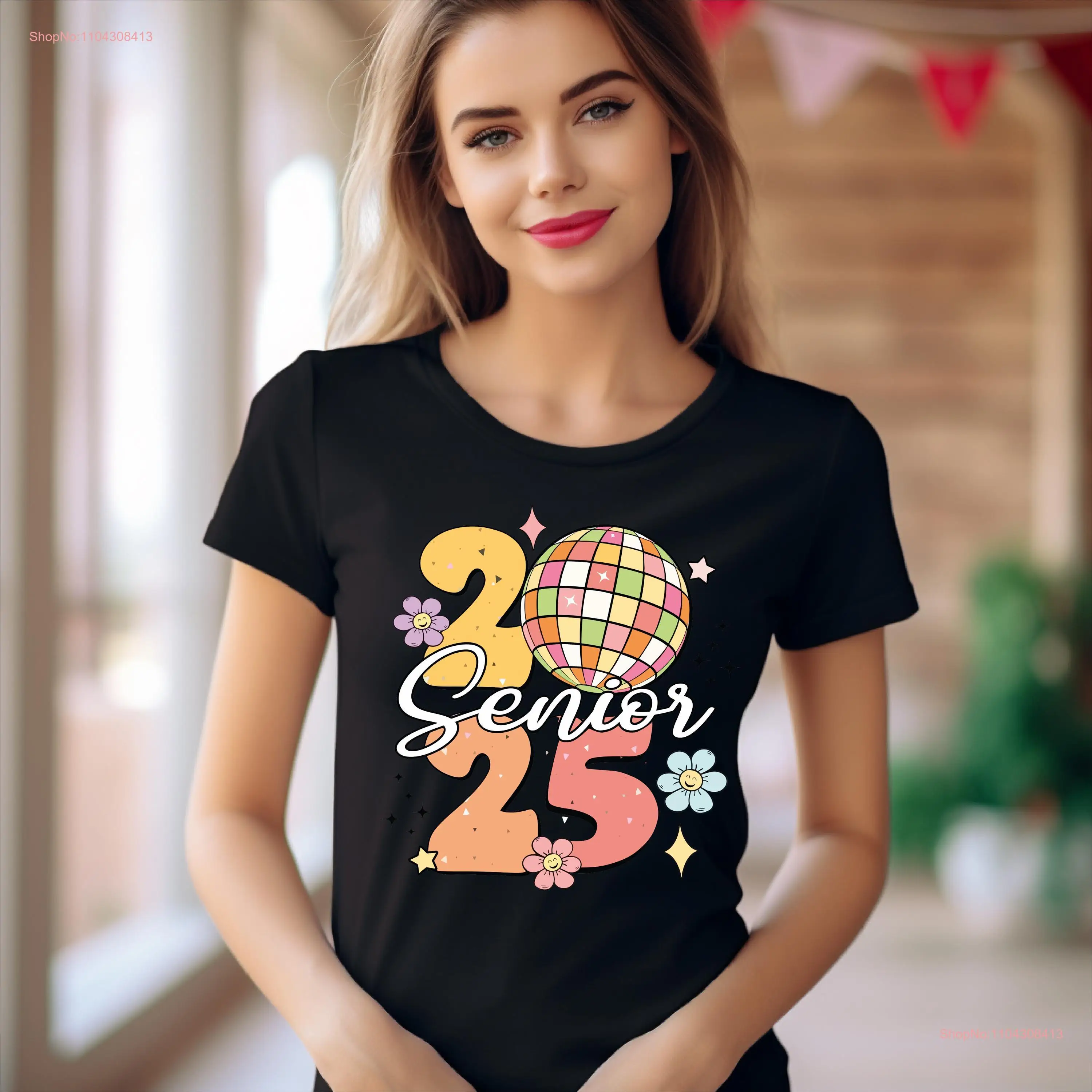 Camiseta Retro Floral Senior 2025, clase de ser de graduación de la escuela secundaria, último día, manga larga o corta