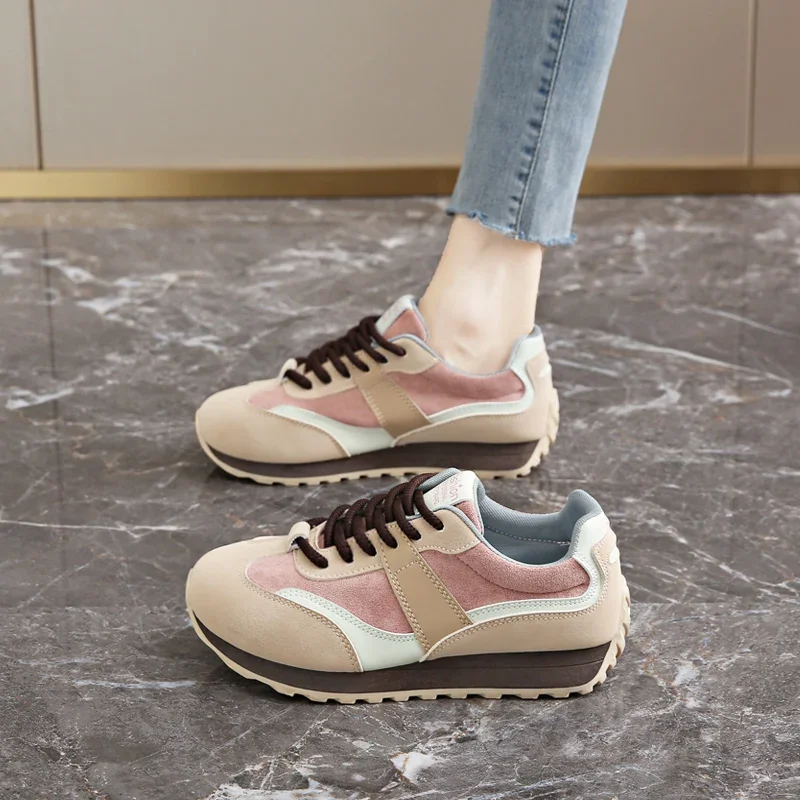 2024 New Women's Leather Gump Shoes Texture Clear Skin Material Women's Shoes Fashion Outdoor Casual Shoes