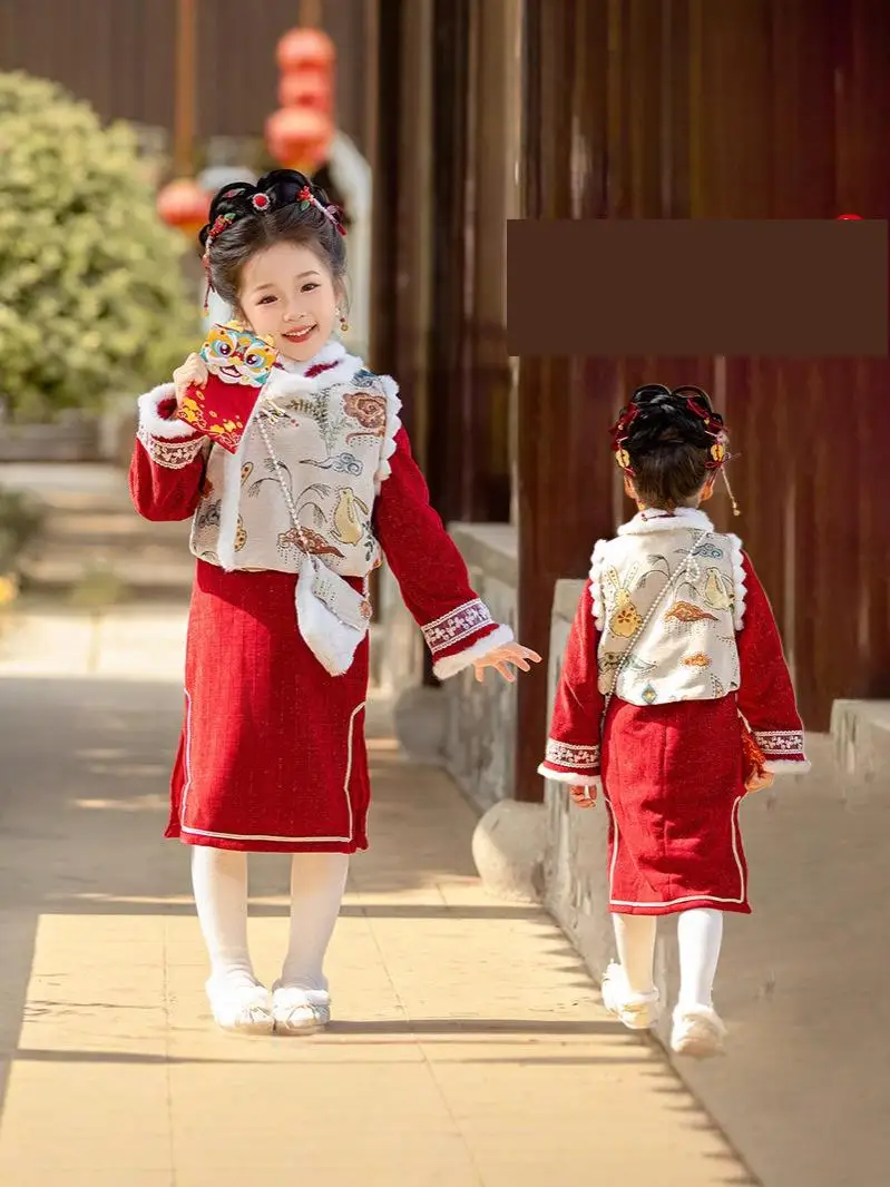 Roupas tradicionais chinesas de ano novo para meninas, hanfu, outono e inverno, cheongsam de bebê, pequenos trajes festivos vermelhos adicionam veludo