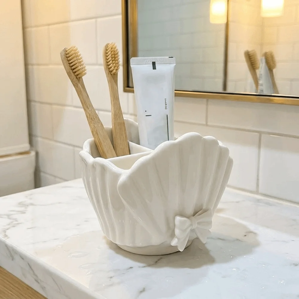 3D Printed Shell Shaped Toothbrush Holder Shell Shaped Four-Compartment Desktop Storage Box Decorative Bow Lace