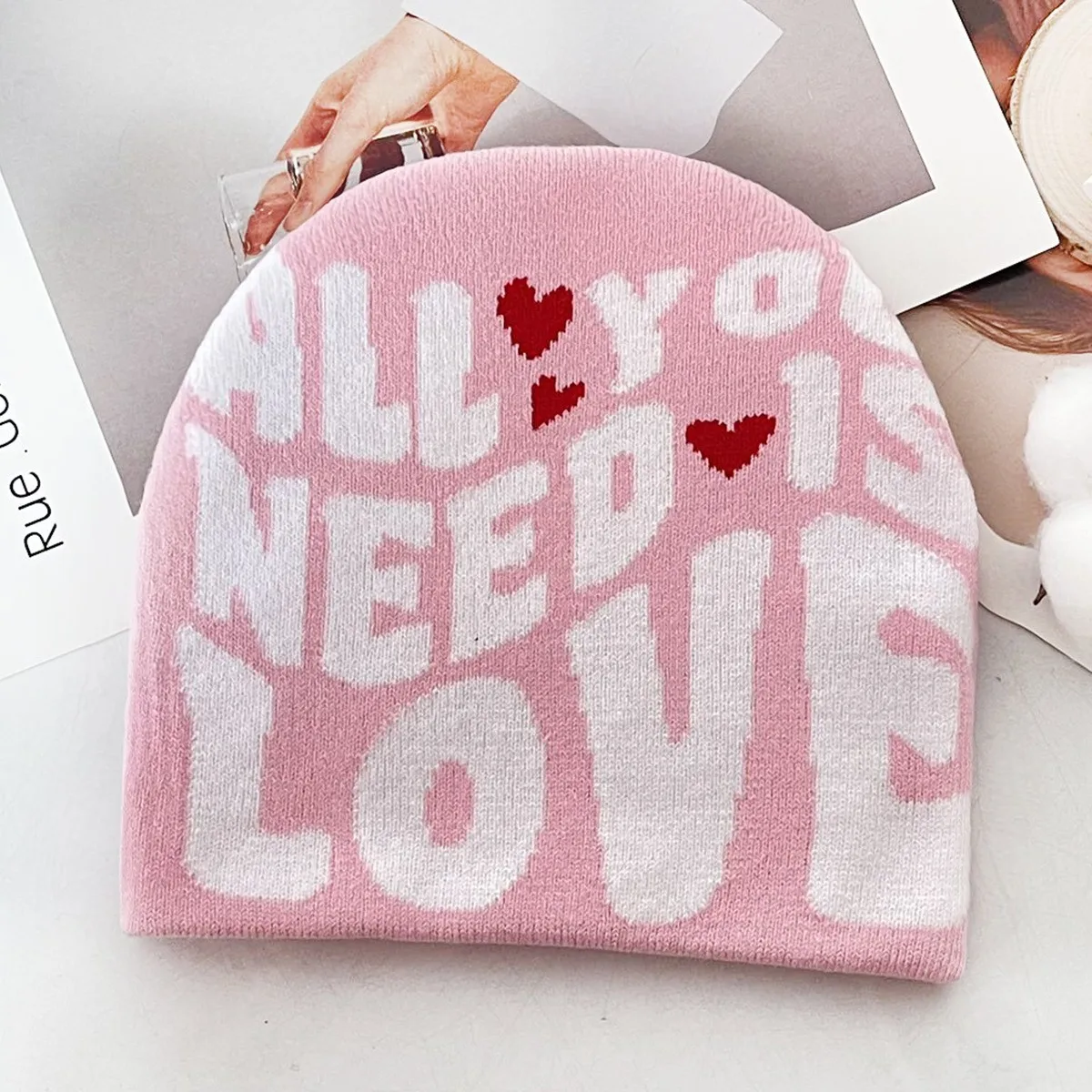 Pink Love Heart Pattern Outdoor 2025 Knitted Winter Hat Women Lady Warm Caps Soft beanie Cheap Knitting Cap for Men Boy Man