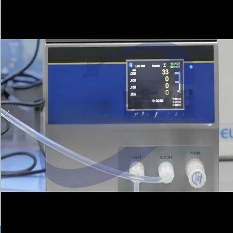 Desktop liquid particle counter with fast response speed, high detection accuracy and convenient control
