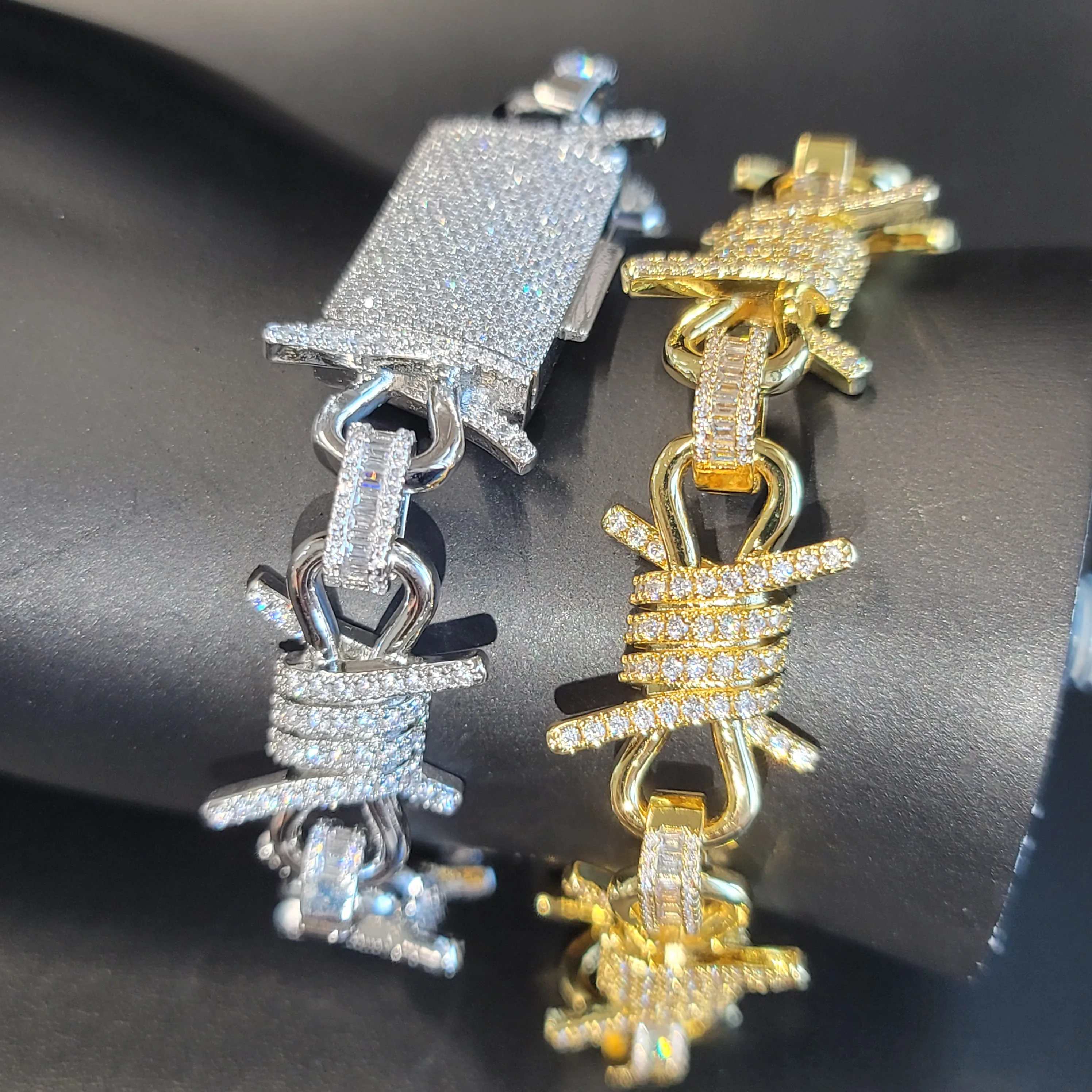 

Fully Icy Diamonds Bracelet Personalized Spike Necklace Gothic Jewelry Gifts For Him Her Infinite Link Chain Party Accessories