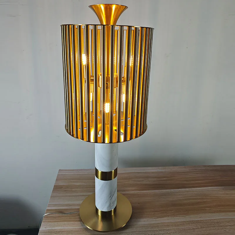 طاولة بار بقاعدة رخامية، فيلا فندقية، غرفة استقبال راقية، ديكور ناعم غير رسمي، مصباح طاولة لغرفة المعيشة #2