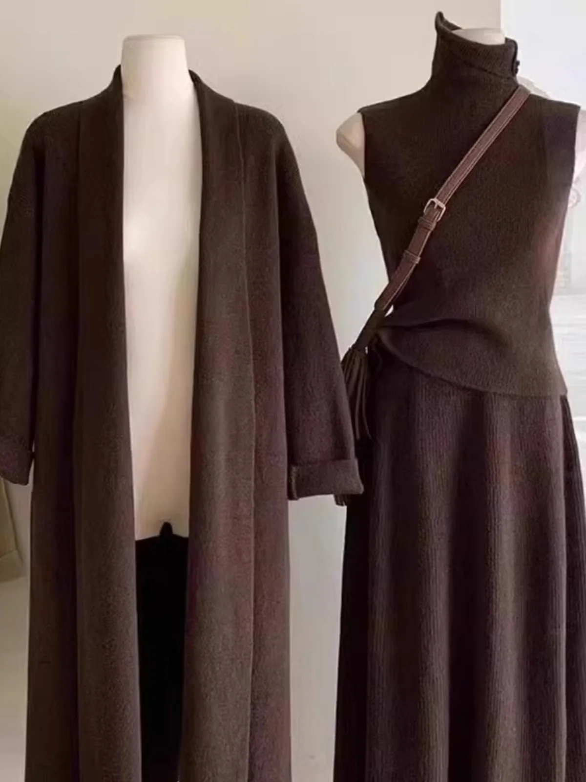 

Laid-ba Ele Long Knitted Sweater Coat Skirt Set Tee-piece Autumn Winter Whole Set Loose Fit Korean Sle Commute Sle