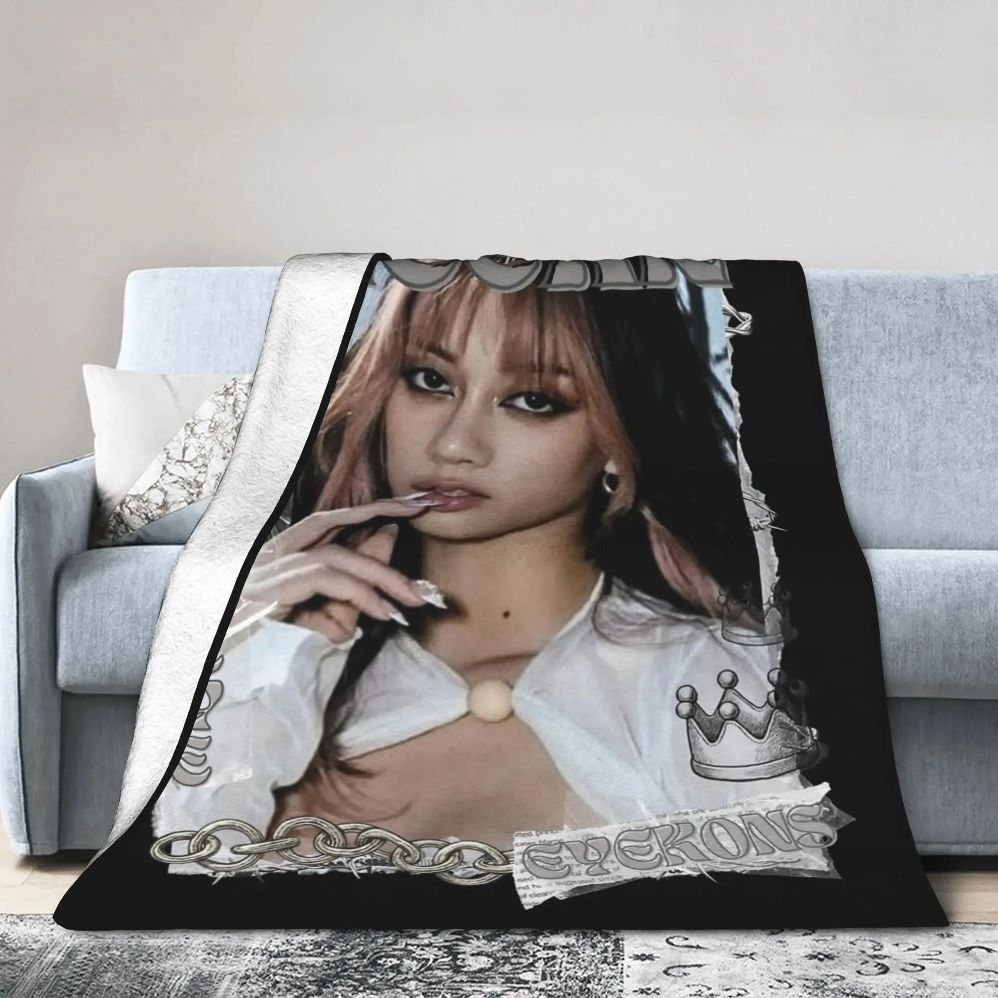 KATSEYE Megan Kpop Y2K Group Blankets Fleece Printed  Multi-function Soft Throw Blanket for Sofa Office Quilt