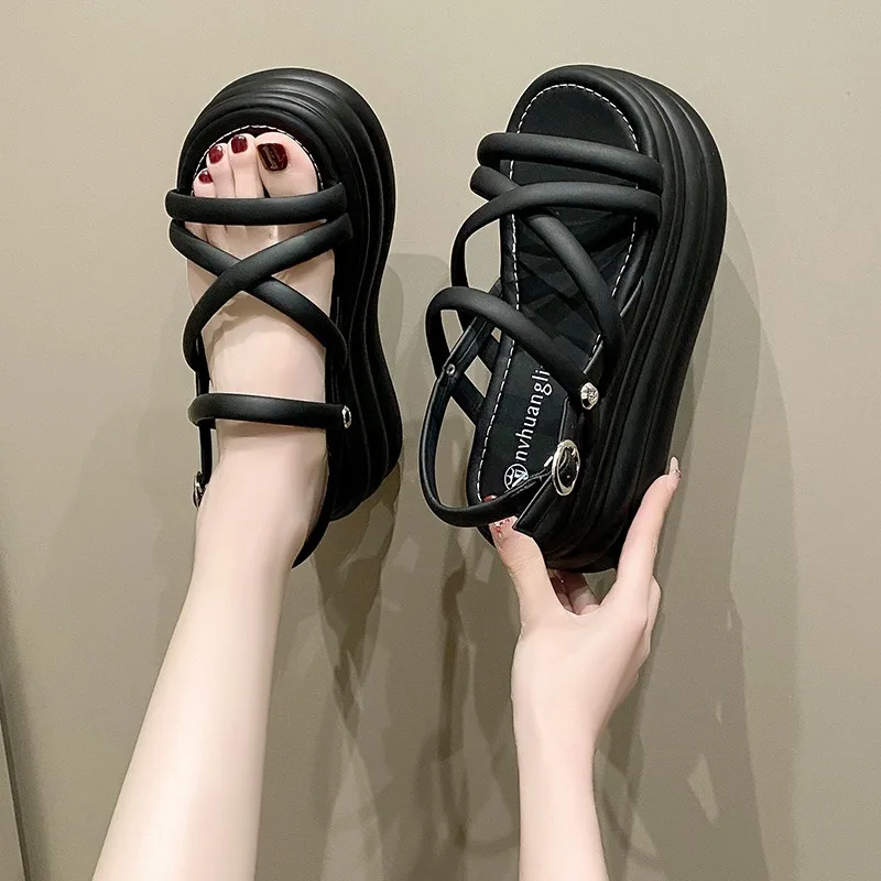 Chic and Elegant Woman Heeled Shoes 2024 Summer Luxury Designer Platform Sandals Girls Rome Casual Black Gladiator Wedge Fashion