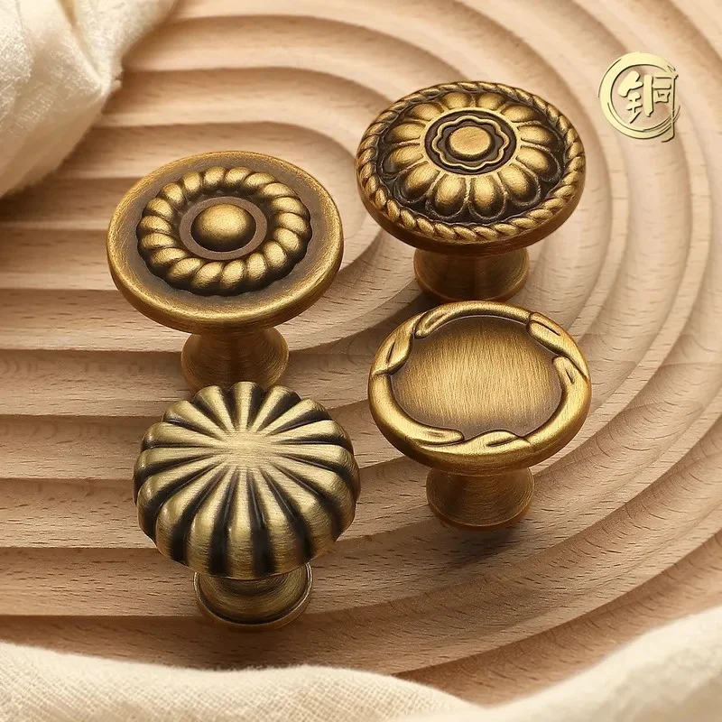 American Retro Bronze Brass Cabinet Door Handle Small Single Hole Drawer Wardrobe Side Cabinet Light Luxury Hardware