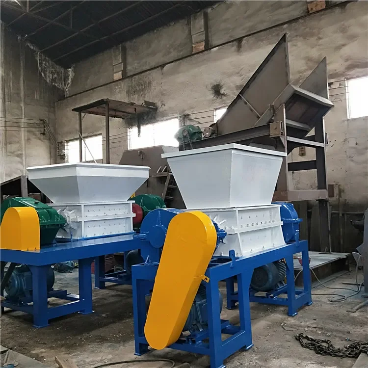 Industrial use cardboard tube shredder machine industrial fabric shredder machine tyre shredder machine price