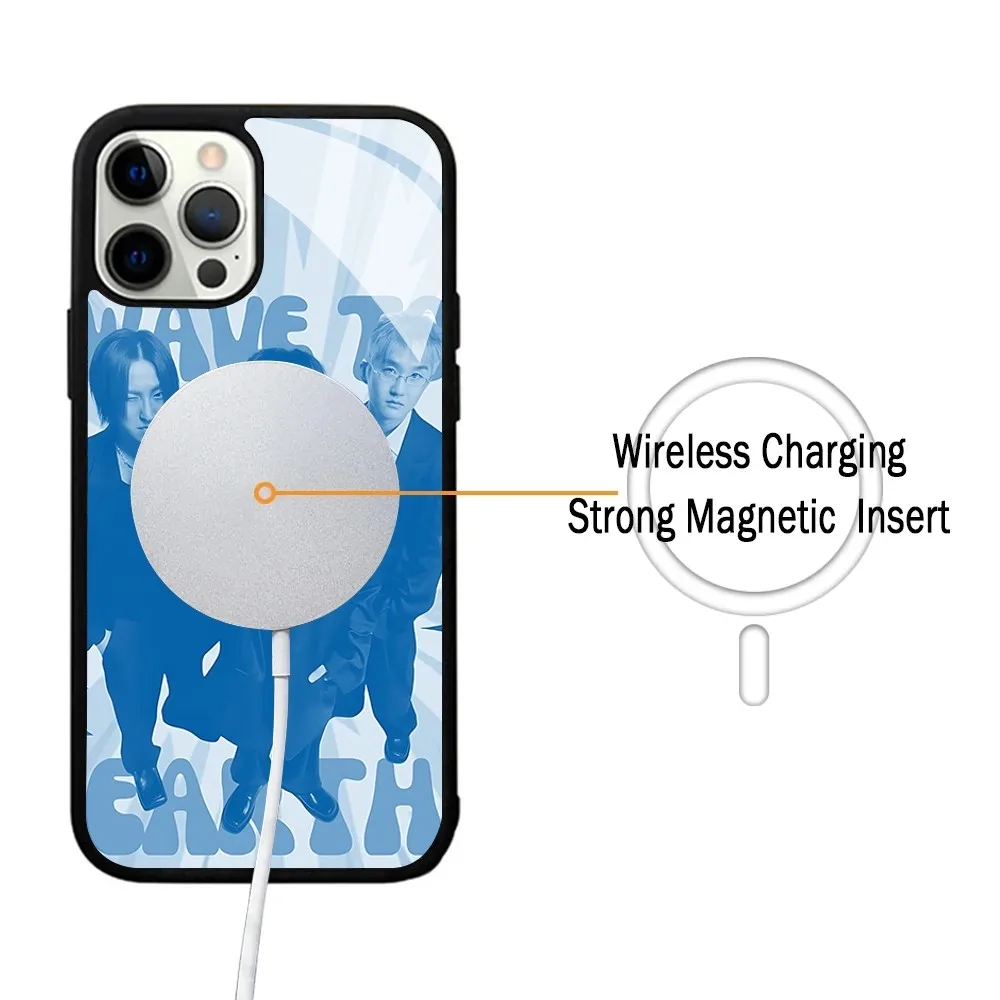 Wave To Earth Phone Case Strong Magnetic For IPhone 15 14 13 Pro Max 11 12 Mini Alex Mirror For Magsafe Wireless Charging Cover