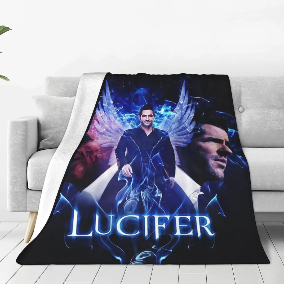 

Переносное Флисовое одеяло Lucifer Morningstar - Devil Vs Angel покрывала для дивана, пледы для дома, спальни, офиса, покрывало