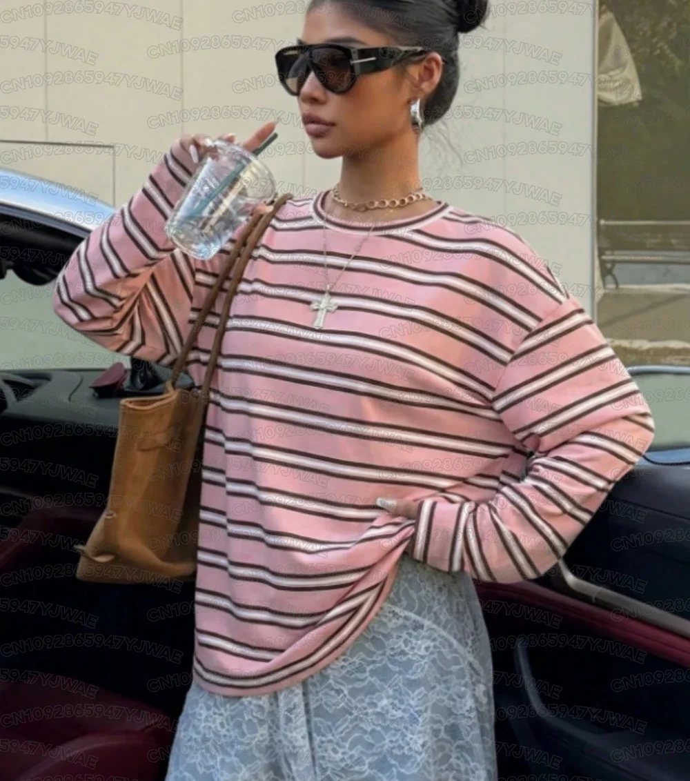 Frühlings- und Herbst-Damen-T-Shirt mit minimalistischem Streifenmuster, Rundhalsausschnitt, langen Ärmeln, Übergröße, im Retro-Amerikanischen Stil. – Detail 7