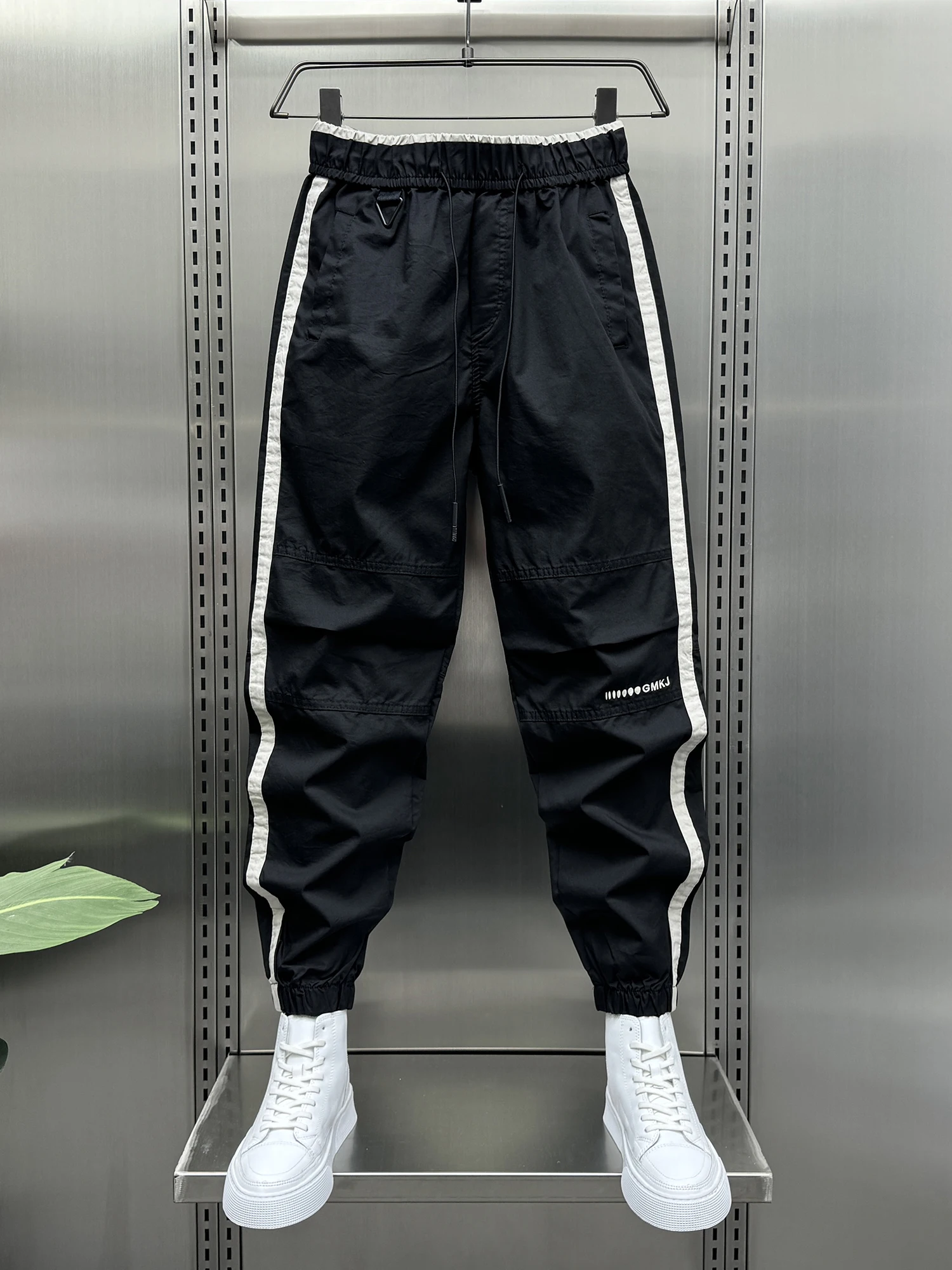 

Летние тонкие брюки-харланы с вышивкой и манжетами, мужские модные брендовые спортивные брюки в полоску, черные, зауженные, укороченные, повседневные