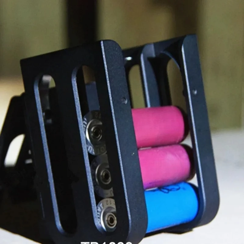 

For 12 Gauge 4 Shell Tactical Belt Bullet Clip Shotgun Shell Holder Magazine