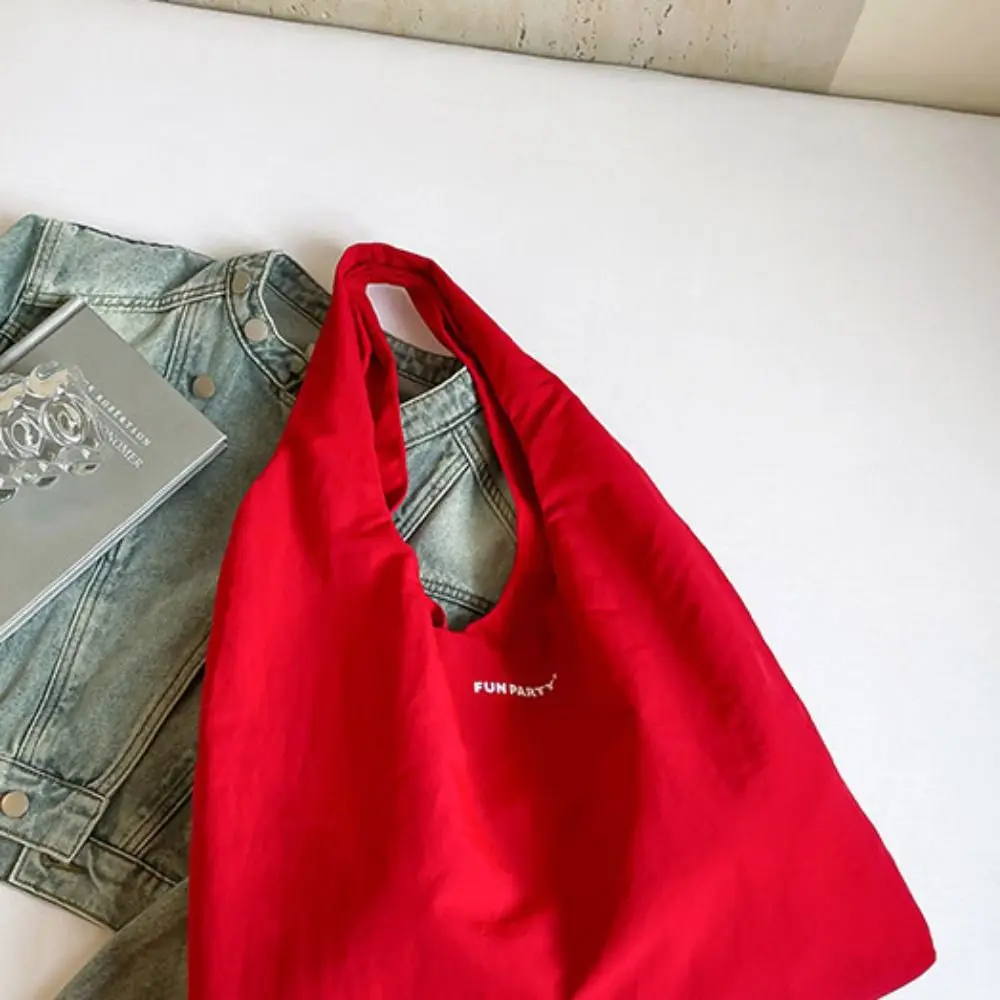 Candy Color Nylon Shoulder Bag Quick-dry Large Capacity Casual Tote Bag Solid Color Korean Style Japanese Style Shoulder Bag