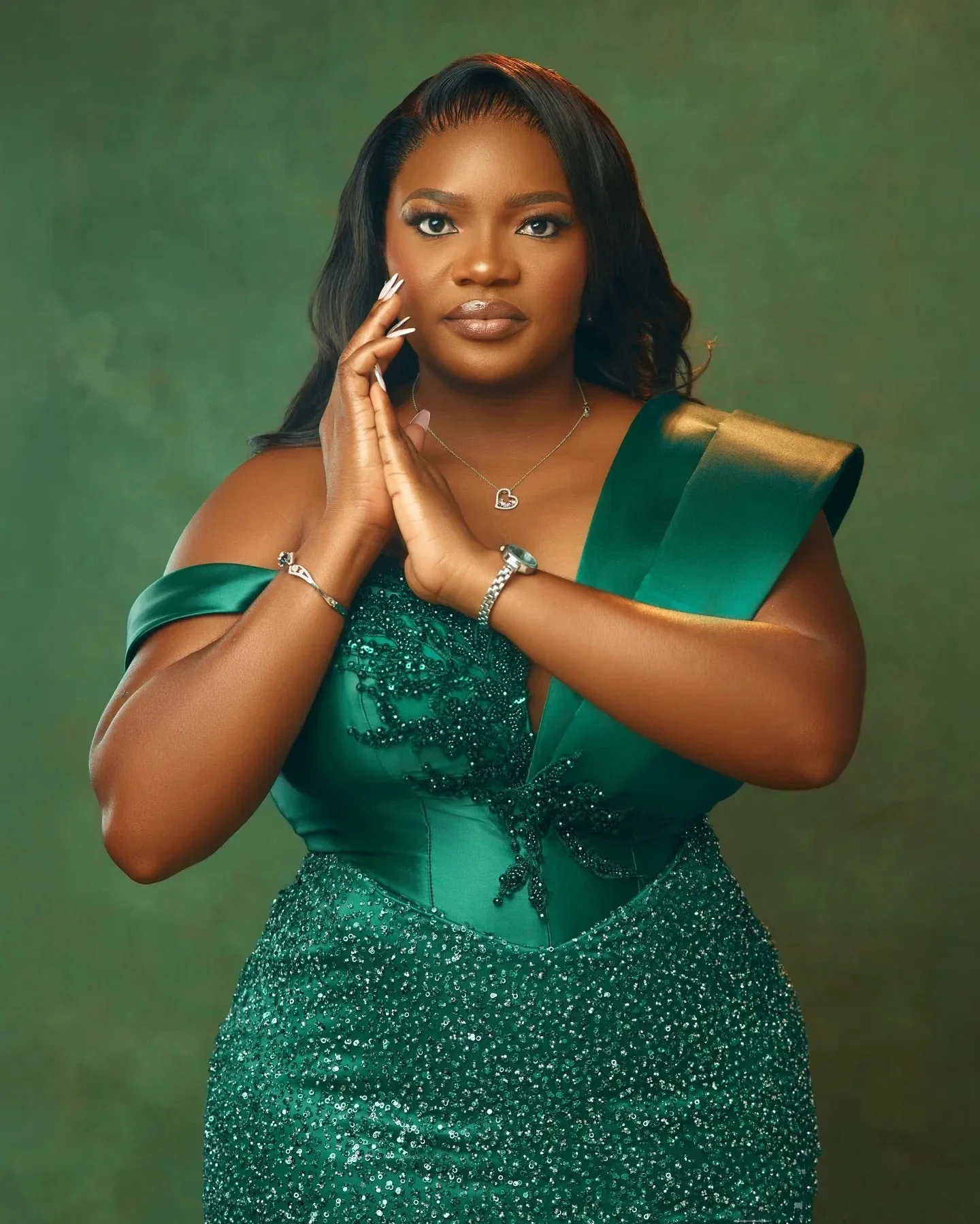 Lussuoso abito da sera per feste con perline di cristallo in pizzo scintillante a sirena Abito da sera formale con scollo a V monospalla sexy personalizzato