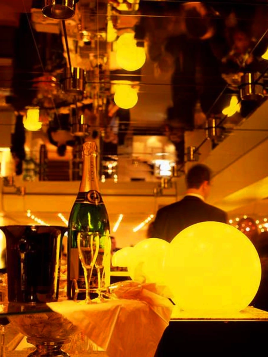 Waterdichte plastic wit led plafondlamp V V-WD50