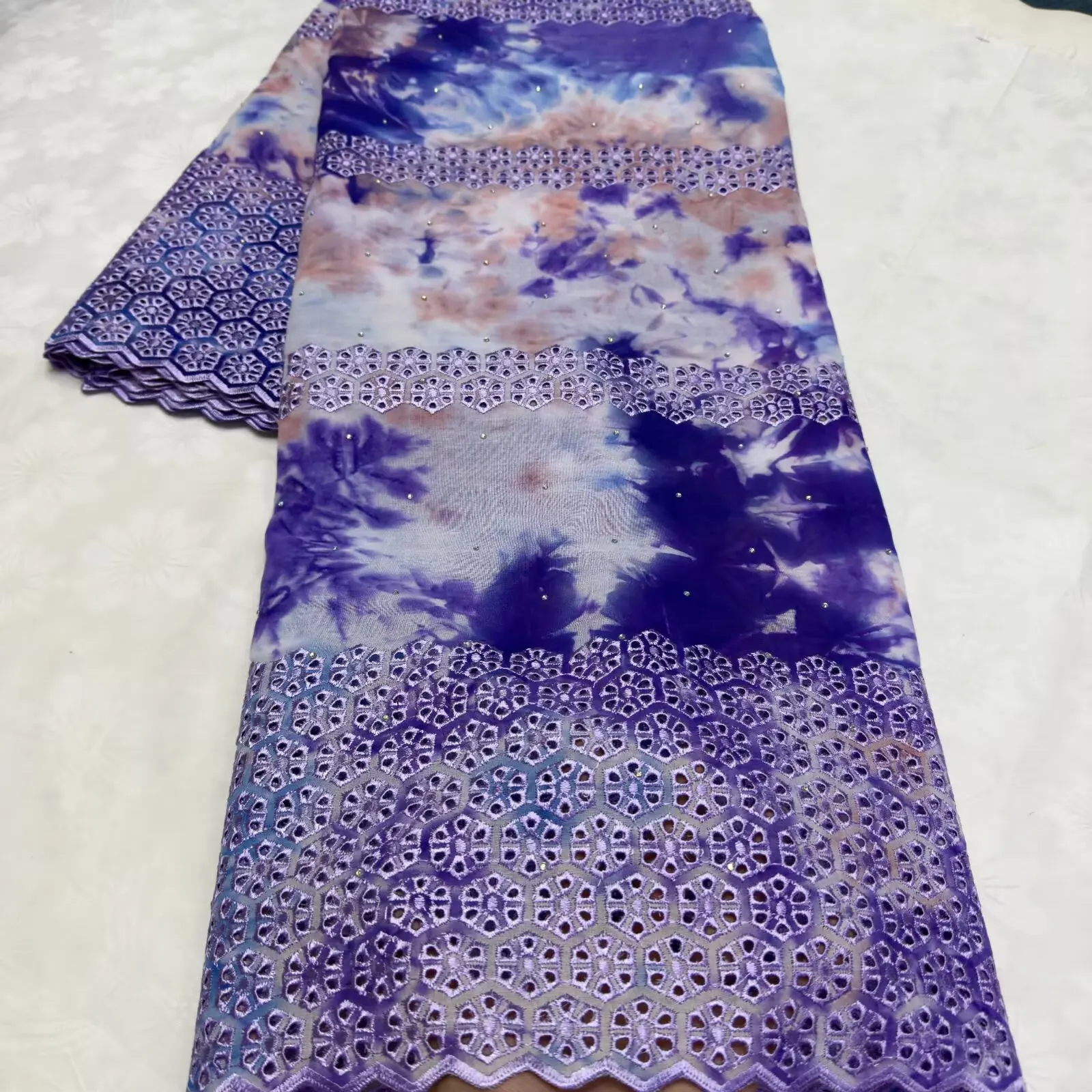 EmbroideryLace Swiss Voileลูกไม้ 2025 ลูกไม้แอฟริกันผ้า 5 หลาสวิสลูกไม้ผ้านุ่มผ้าฝ้าย 100% ซาตินผ้าสําหรับชุด