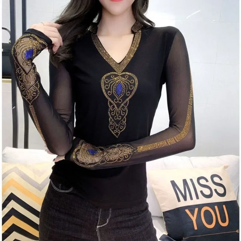 

Luxury Sexy Skinny T-shirt High-end Long Sleeve Tops Black Red Green T-shirt Women Diamonds Mesh Elastic Hollow Out Tops Design