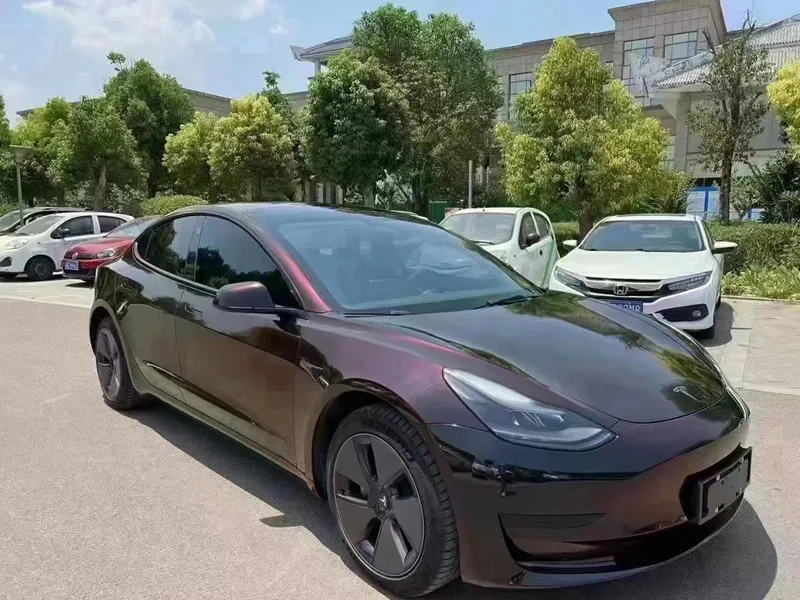2025 أحدث لون لامع الحرباء الوجه ليلة قزم أسود أحمر الفينيل التفاف سيارة ملصق