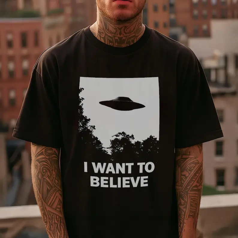 I Want To Believe T-Shirt - Retro X Files Tee - UFO Clothing Tee Shirt