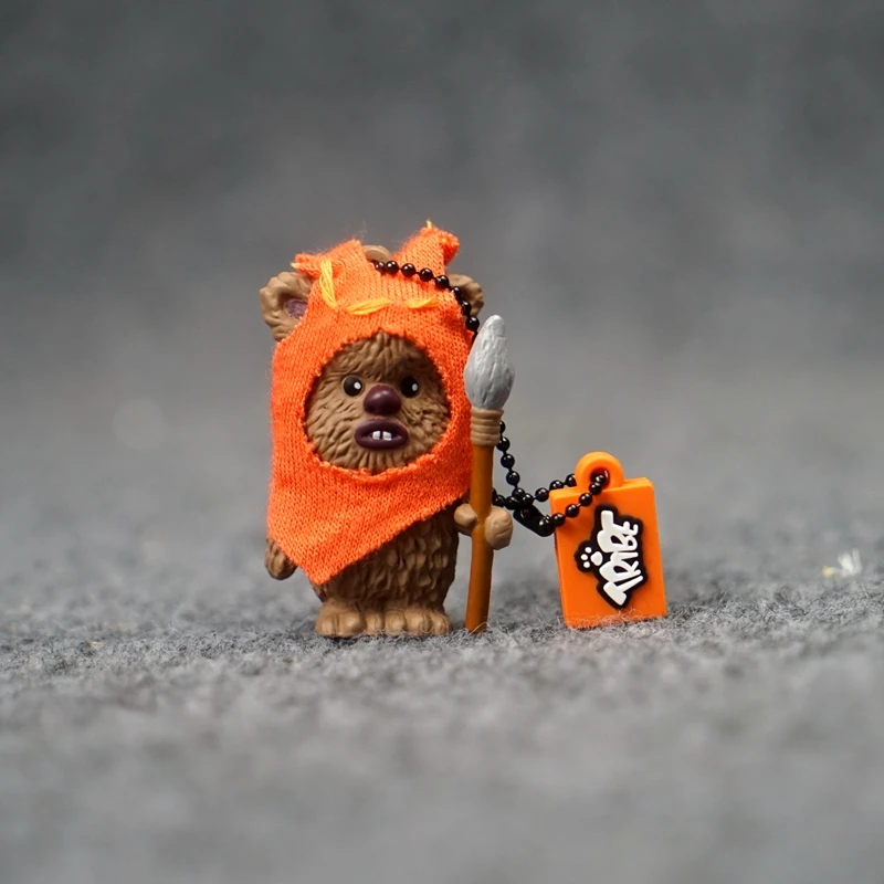 Mini Star Wars Rey Ewok Luke Skywalker Han Solo Action Figures Cartoon Dolls Pendant Key Chain Desktop Decoration Children Gift