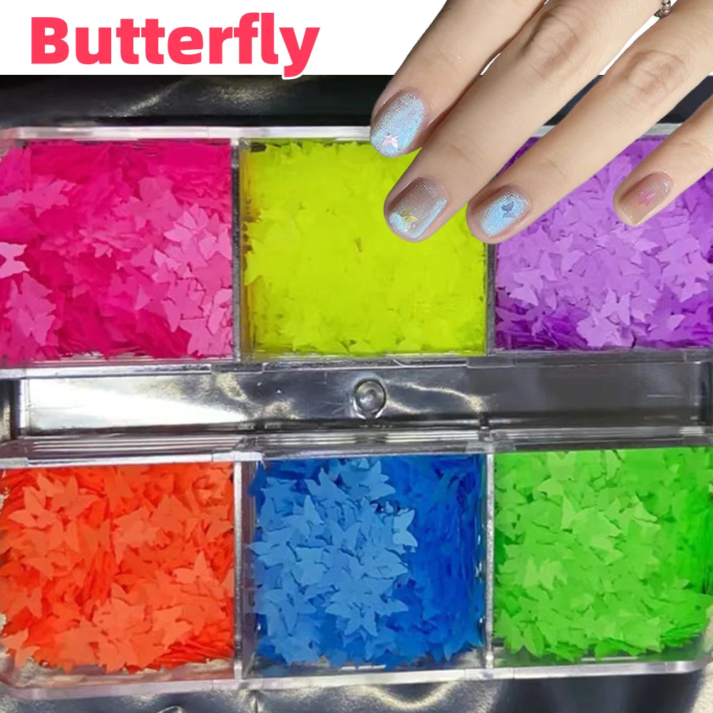 12 ชิ้นหัวใจ/ใบเมเปิ้ล/ผีเสื้อเล็บ Glitter เลื่อมจํานวนรูปโฮโลแกรมเงา Flakes วันวาเลนไทน์เล็บ Paillette