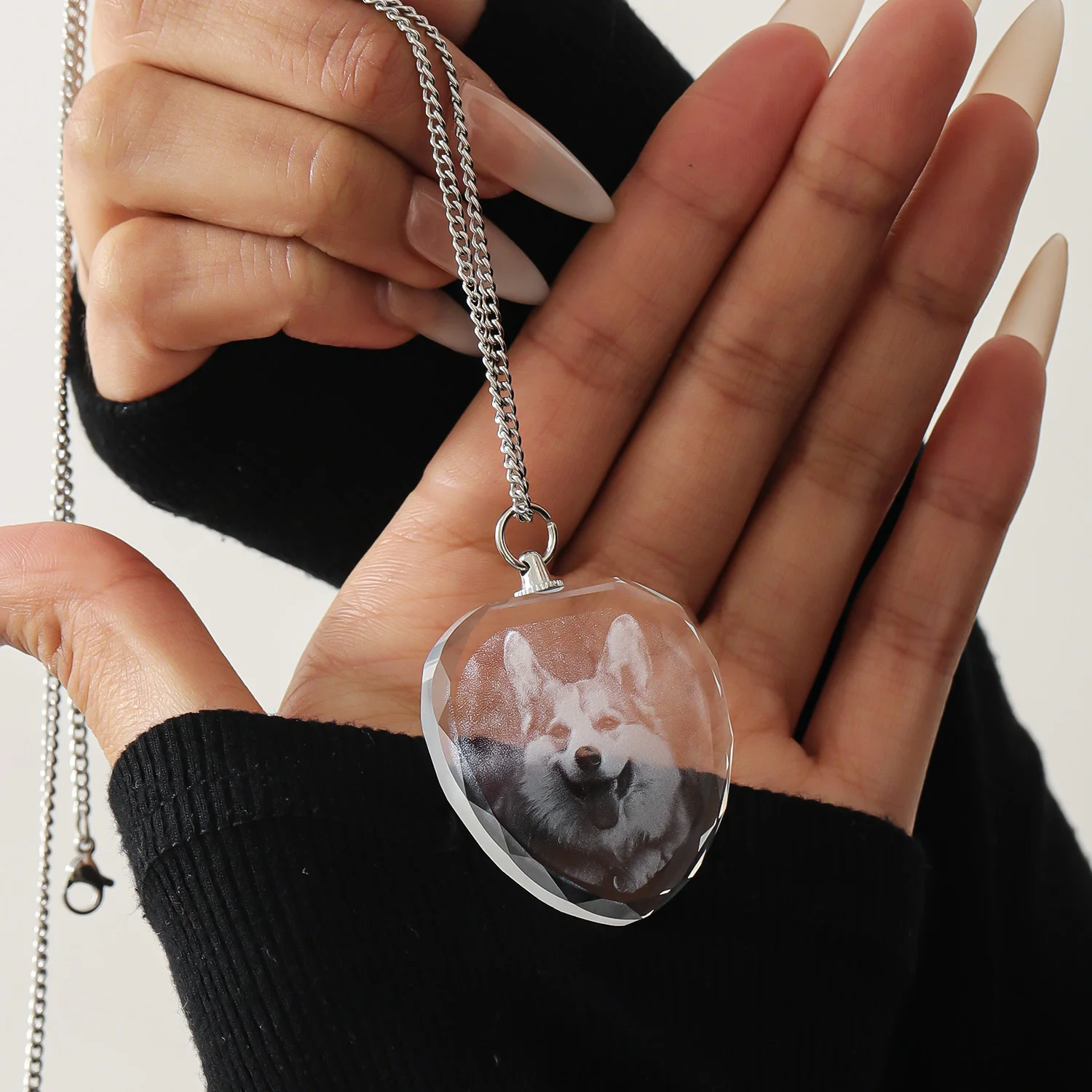 Custom Engraved Photo Heart Crystal Glass Pendant Necklace 2D Pattern With 2mm Cuban Chain Great for Family Jewelry Everyday